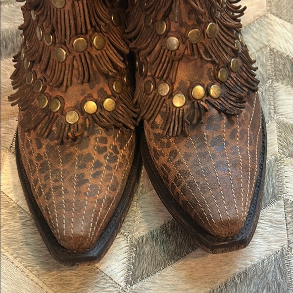 NWT Old Gringo “Medusa” Studded Fringe Ankle Boots - Picture 4 of 6